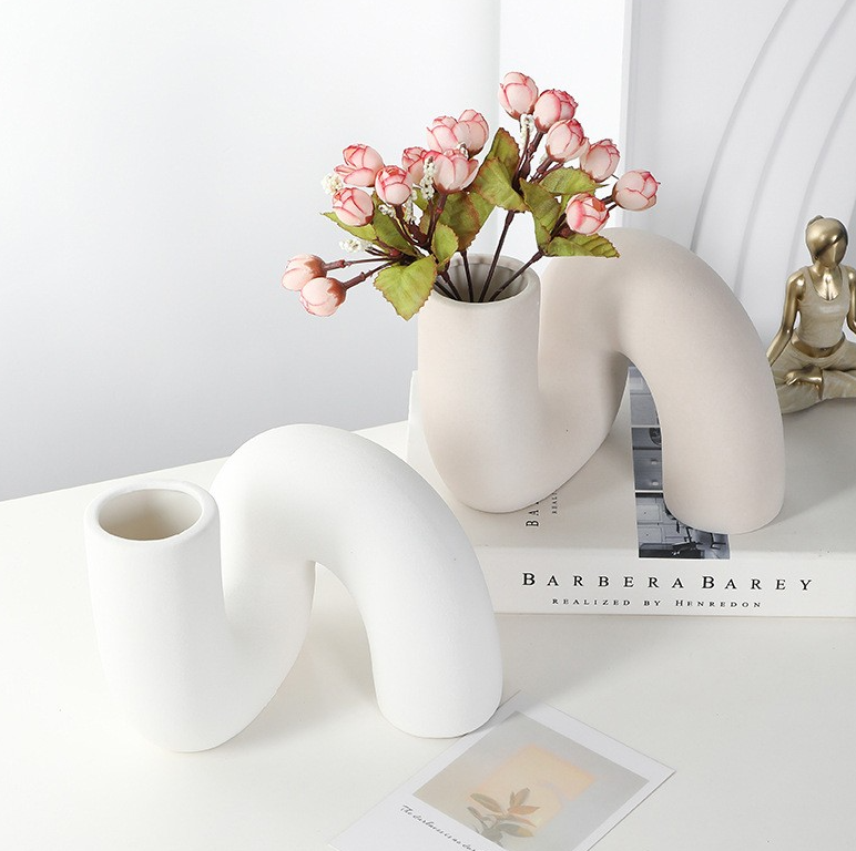 The Silta Vase