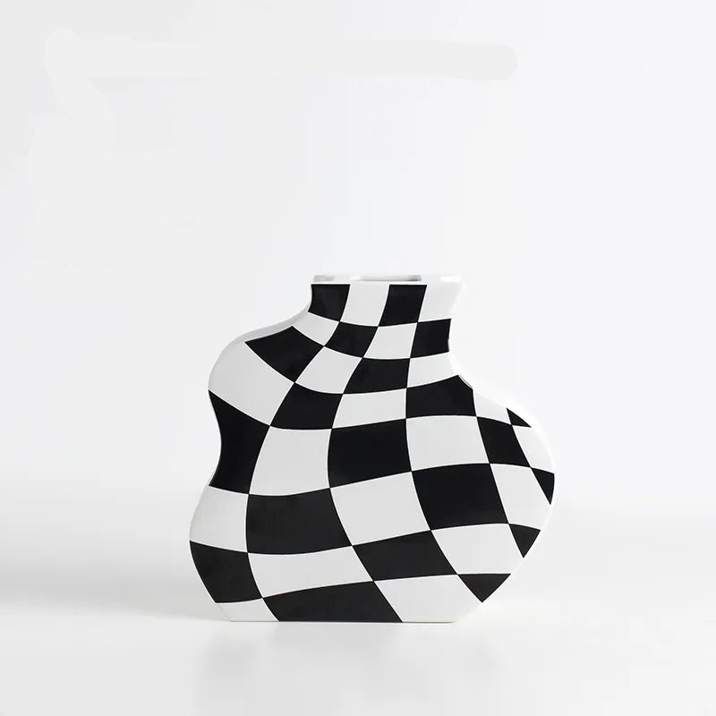 The Échecs Vase