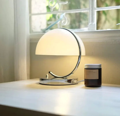 The Solaris Lamp