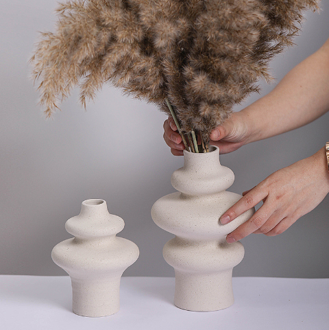 The Ivory Form Vase
