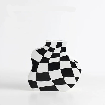 The Échecs Vase