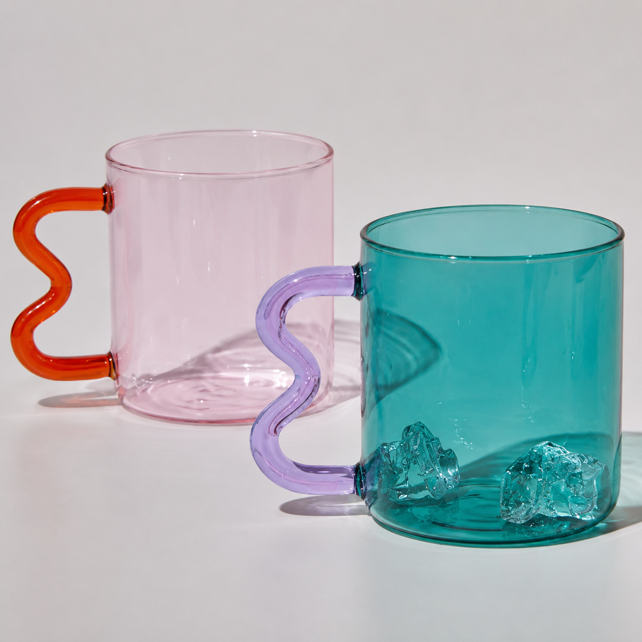 The Kaleidos Glass Mug