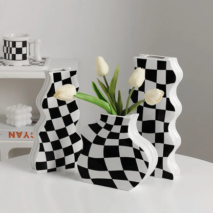 The Échecs Vase
